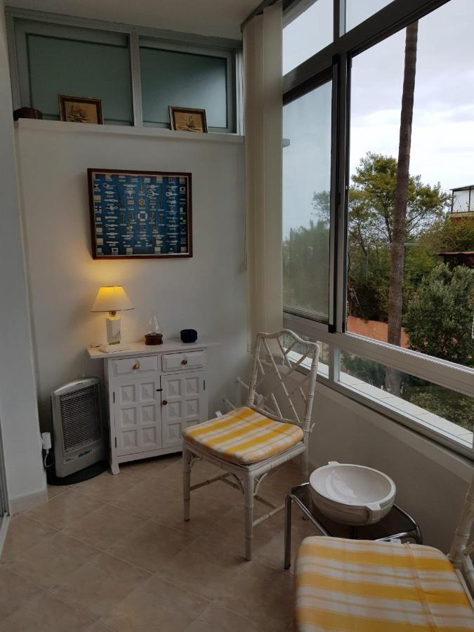 פואנגירולה Modern, Cozy Studio מראה חיצוני תמונה