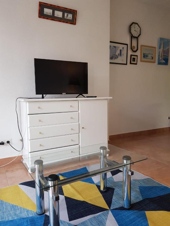 פואנגירולה Modern, Cozy Studio מראה חיצוני תמונה
