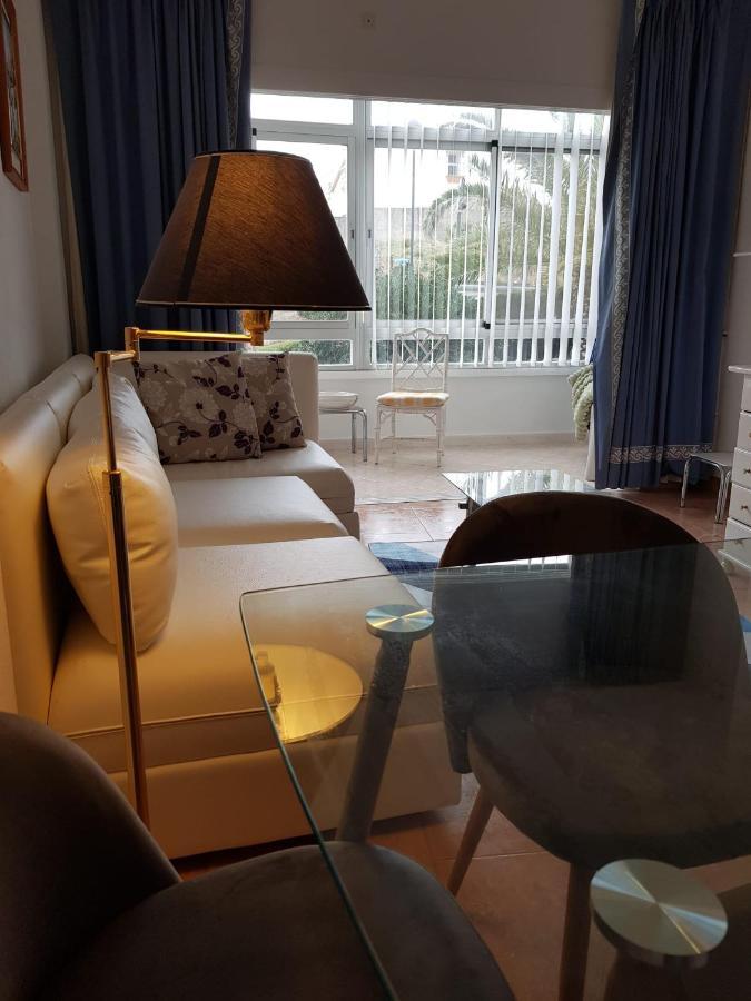 פואנגירולה Modern, Cozy Studio מראה חיצוני תמונה
